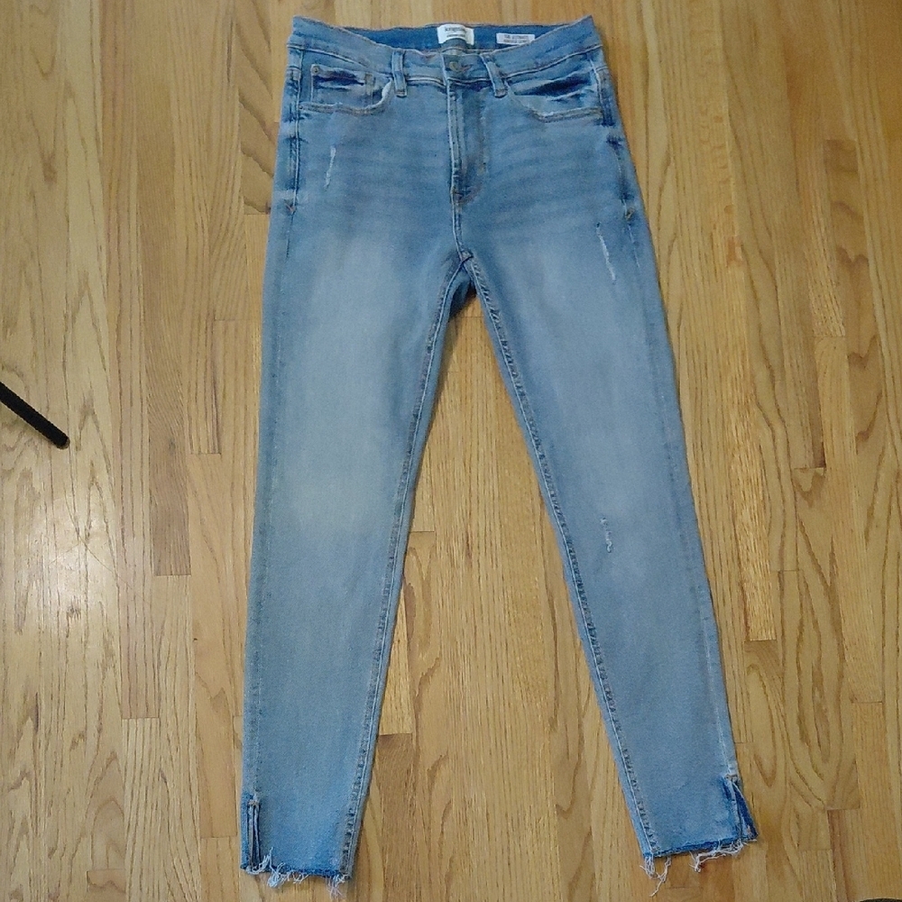Kensie Blue Skinny Jeans with Tapered Leg
